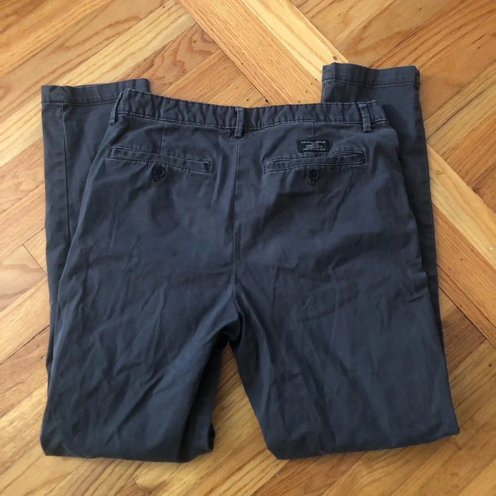 Banana Republic Slim Fit Chino Basic Flint Grey Size 32x32
